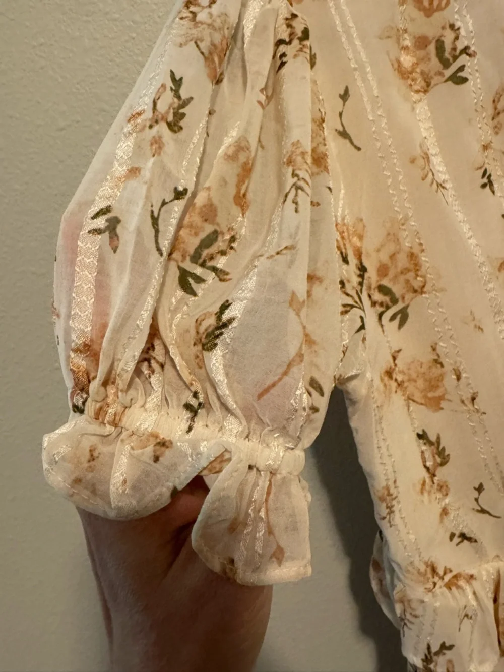 Storia Cream and Tan Floral Ruffle Maxi Dress - Picture 6 of 9